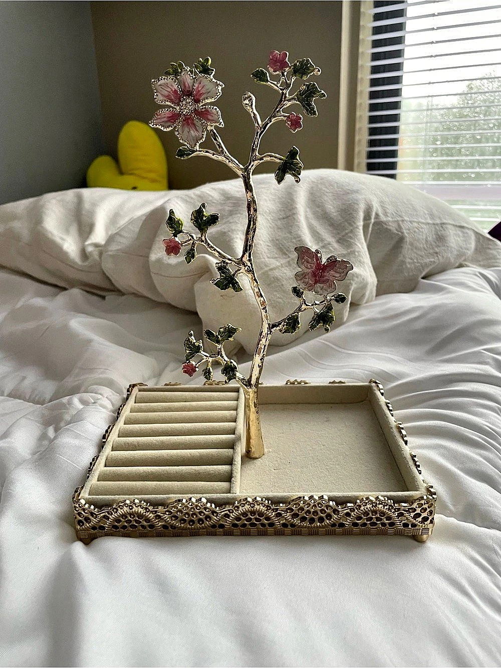 Floral Tree Jewelry Organizer Gold